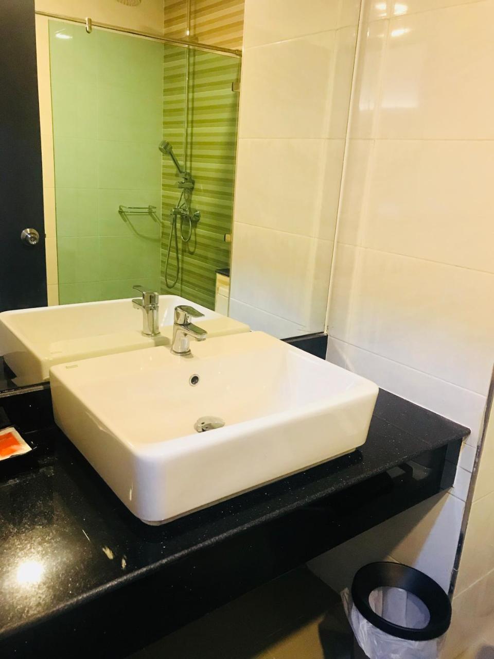 Atk Garden Hills Hotel Hat Yai Exterior foto